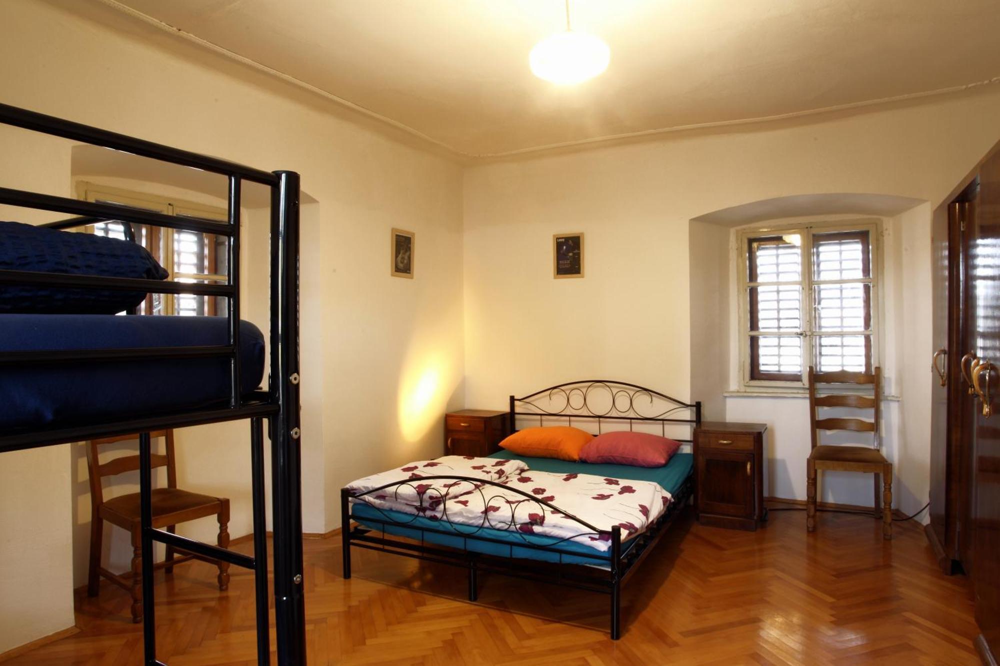 Residence Muzica Bed and Breakfast Komen Exterior foto